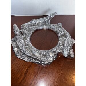 HR Pewter Ring Of 3 Crocodiles Fishbowl Holder 12” Circumference 6”Inner Circle